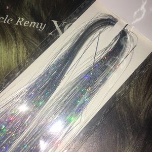**bundle 3 for $20** 🆕 Bling string hair tinsel